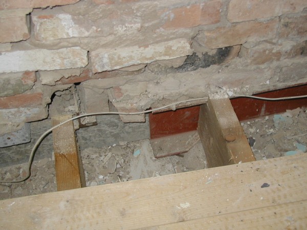 removing a loadbearing wall